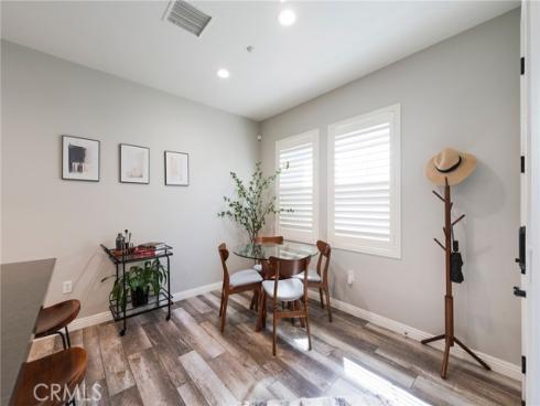 585 S Kroeger  , Anaheim, CA