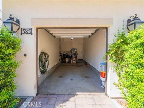 585 S Kroeger  , Anaheim, CA