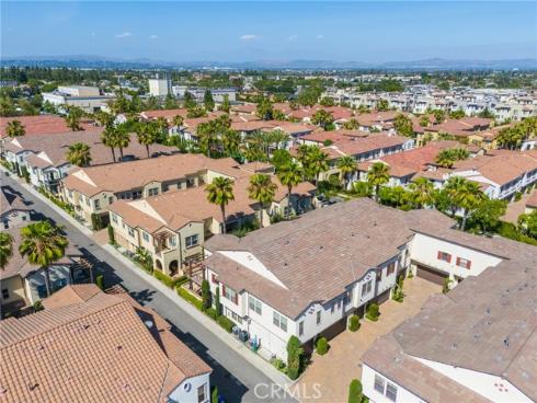 585 S Kroeger  , Anaheim, CA