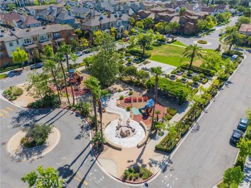 585 S Kroeger  , Anaheim, CA