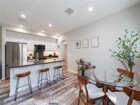 585 S Kroeger  , Anaheim, CA