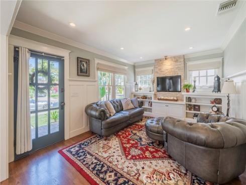 523 S Illinois  , Anaheim, CA