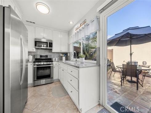 1416 N Stoneyhaven   Lane, Anaheim, CA