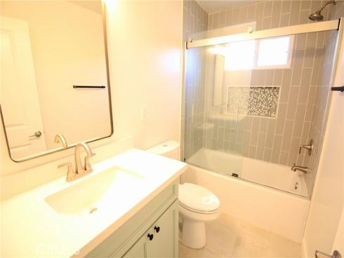 3305 W Thornton   Avenue, Anaheim, CA