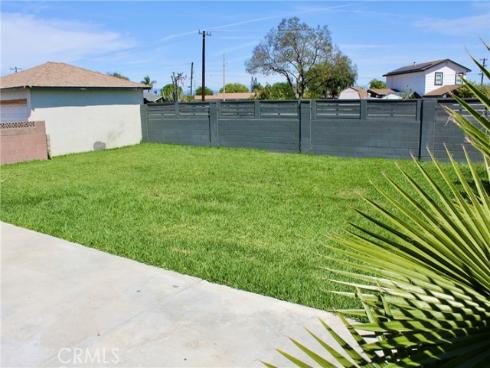 3305 W Thornton   Avenue, Anaheim, CA