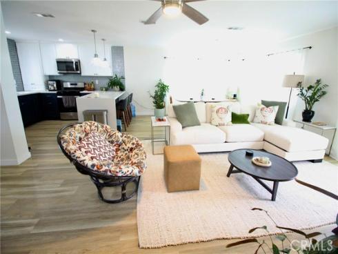 3305 W Thornton   Avenue, Anaheim, CA