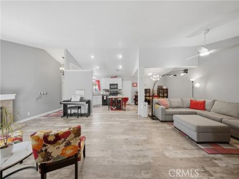 8462 E Amberwood  , Anaheim, CA