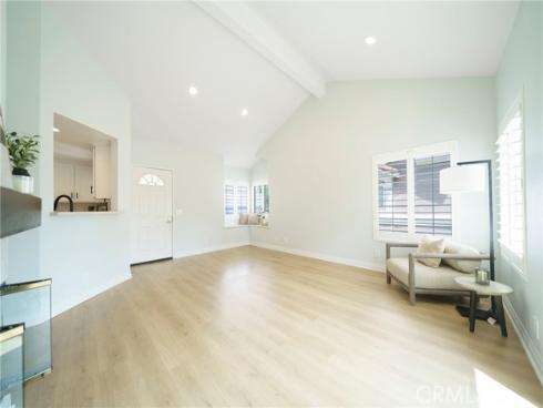 1053 S Daybreak   Court, Anaheim, CA