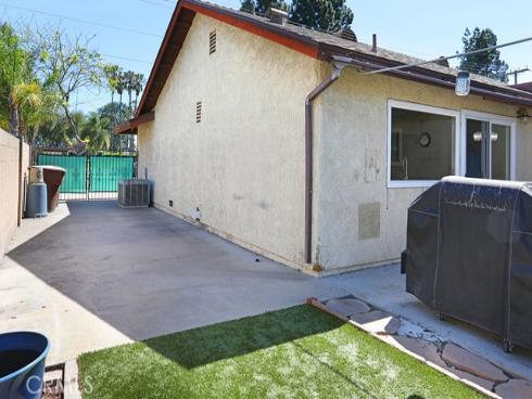 1811 E Vermont  , Anaheim, CA