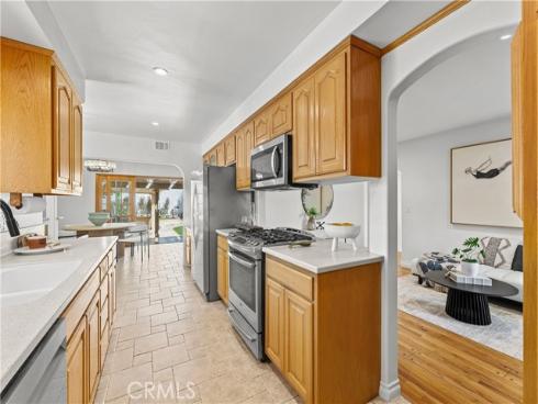 1751 W Bowling  , Anaheim, CA