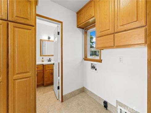 1751 W Bowling  , Anaheim, CA