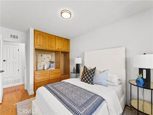 1751 W Bowling  , Anaheim, CA