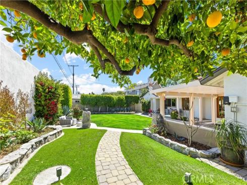 1751 W Bowling  , Anaheim, CA