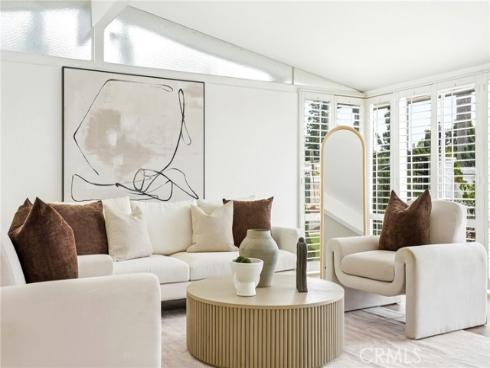 221 S Gilbert  , Anaheim, CA