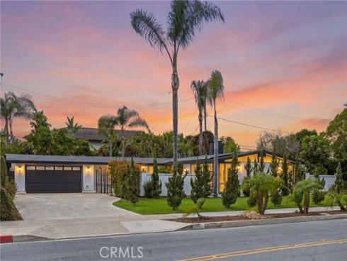 221 S Gilbert  , Anaheim, CA