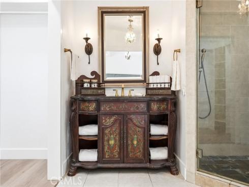 221 S Gilbert  , Anaheim, CA