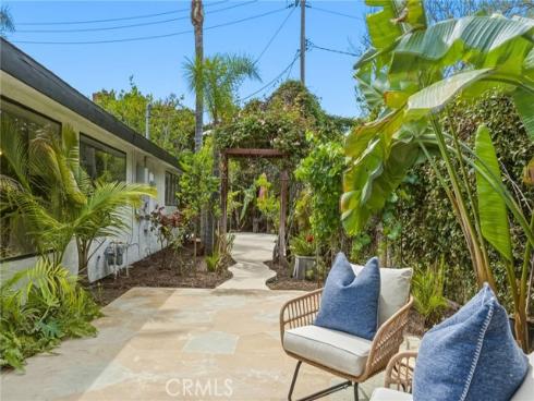 221 S Gilbert  , Anaheim, CA