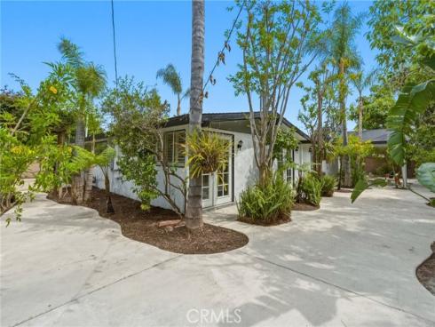 221 S Gilbert  , Anaheim, CA