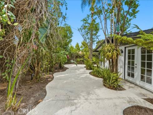 221 S Gilbert  , Anaheim, CA