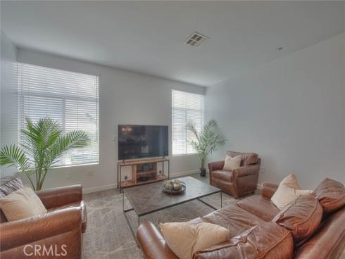 435 W Center Street Promenade  328 , Anaheim, CA