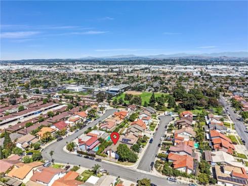 1021 N. Windsor Street