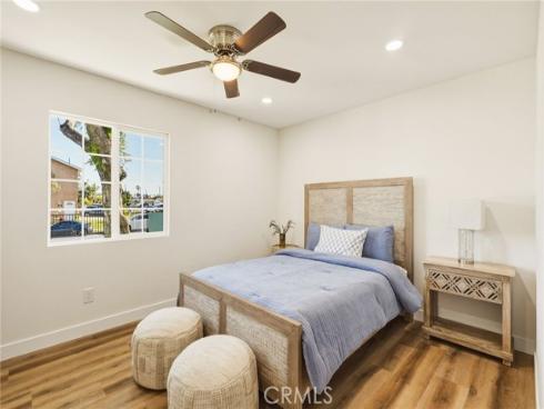 2457 W Glenoaks  , Anaheim, CA