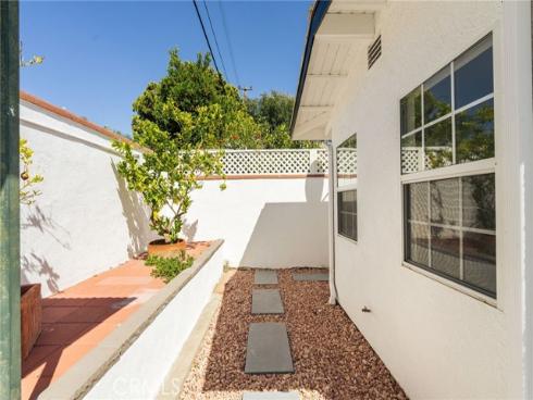 2457 W Glenoaks  , Anaheim, CA