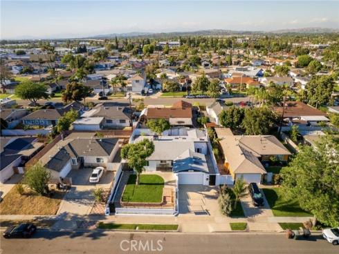 2457 W Glenoaks  , Anaheim, CA