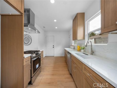 725 N Hanover  , Anaheim, CA