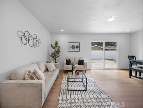 725 N Hanover  , Anaheim, CA