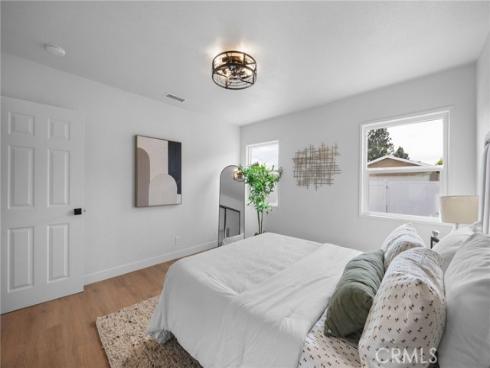 725 N Hanover  , Anaheim, CA