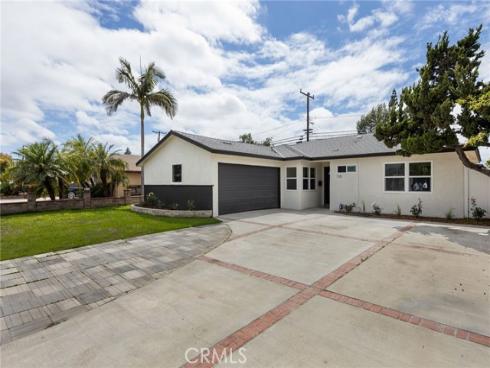 725 N Hanover  , Anaheim, CA