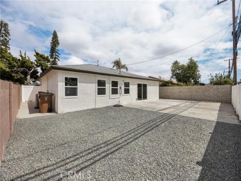 725 N Hanover  , Anaheim, CA