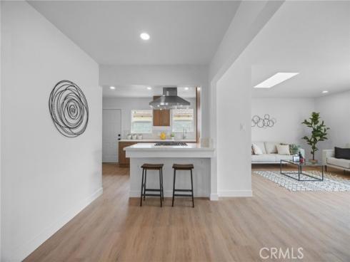 725 N Hanover  , Anaheim, CA