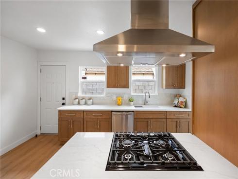 725 N Hanover  , Anaheim, CA