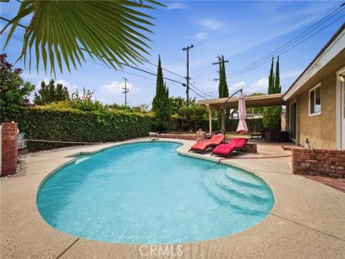 2554 W Chanticleer  , Anaheim, CA