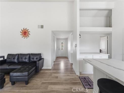 2554 W Chanticleer  , Anaheim, CA