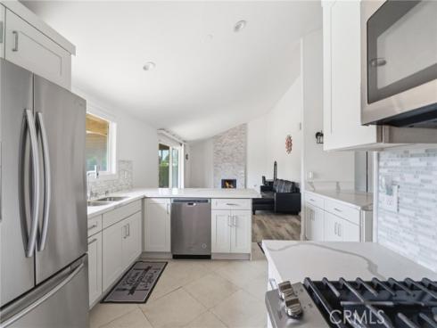 2554 W Chanticleer  , Anaheim, CA