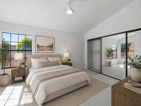 2609 W Cameron  224  Court, Anaheim, CA