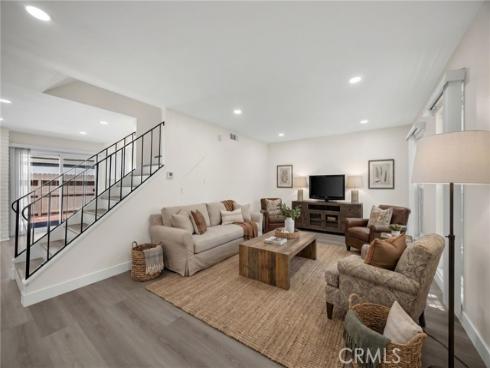 1800  Gramercy  21  Avenue, Anaheim, CA