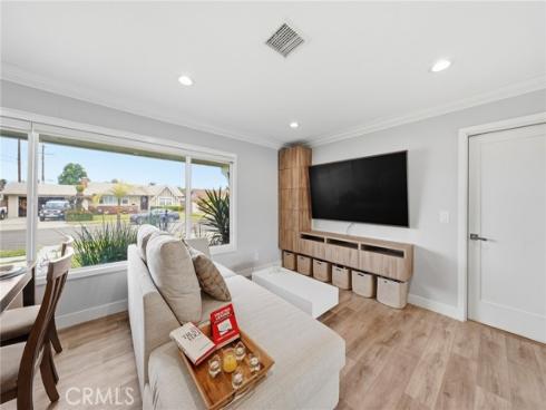 2858 W Keys Lane, Anaheim, CA