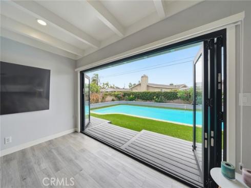 2858 W Keys Lane, Anaheim, CA