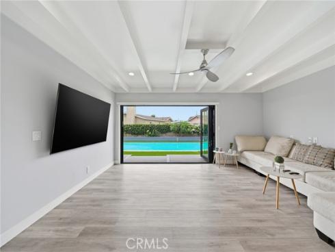 2858 W Keys Lane, Anaheim, CA