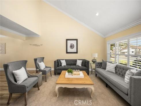 2860 E Hempstead  , Anaheim, CA