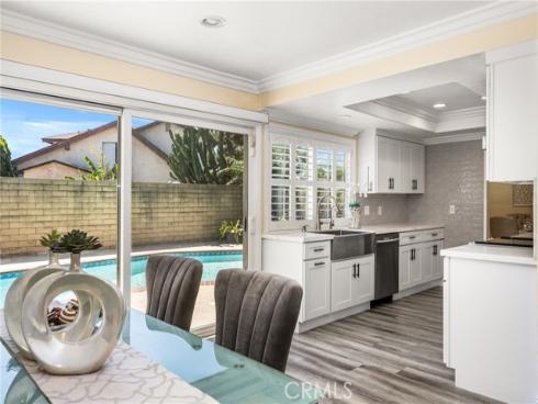 2860 E Hempstead  , Anaheim, CA