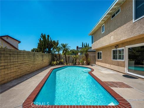 2860 E Hempstead  , Anaheim, CA
