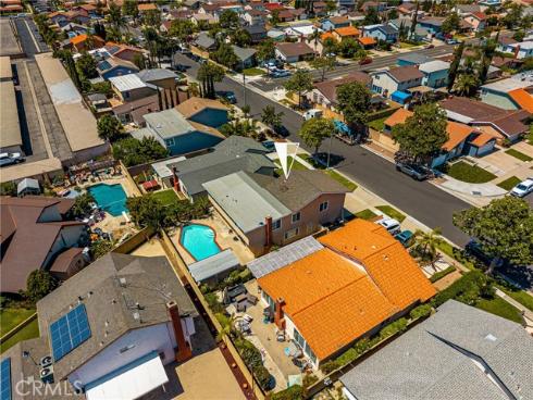 2860 E Hempstead  , Anaheim, CA