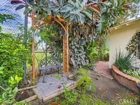 500 N Hanover  , Anaheim, CA