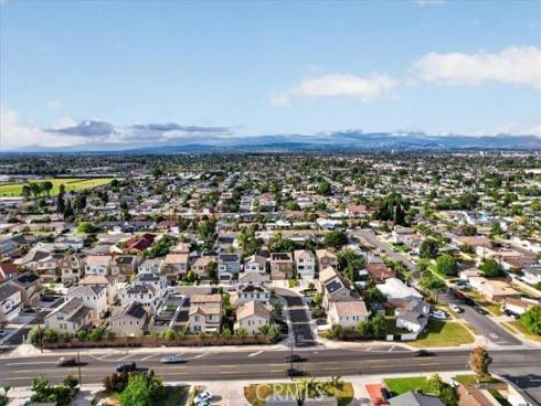 9701  Hawkeye   Lane, Anaheim, CA