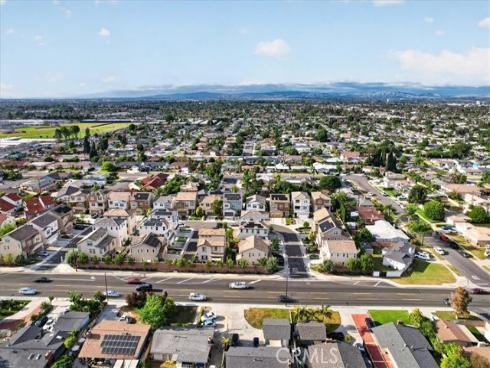 9701  Hawkeye   Lane, Anaheim, CA